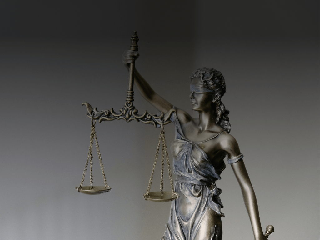 Development of an AI tool for processing documents and forming a legal opinion